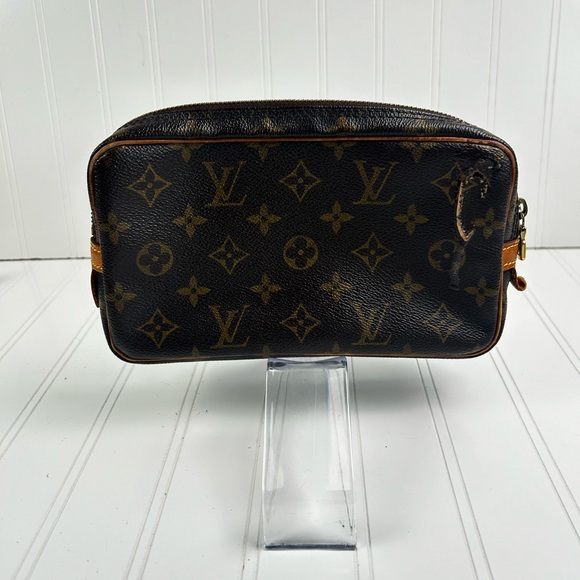 Louis Vuitton Marly Bandouliere 
Monogram Crossbody Shoulder Bag - Picture 2 of 14